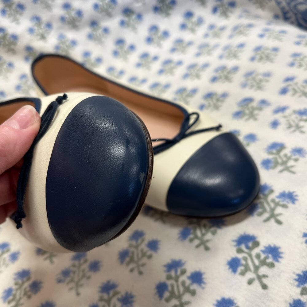 New J.Crew Kiki Ballet Flats Ivory & Navy Leather - Picture 11 of 14